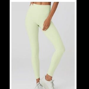 ALO Yoga Airlift High-Waist 7/8 Iced Green Tea